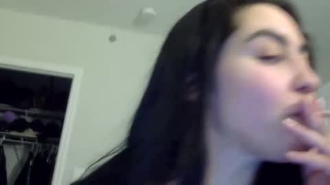 heatwavee online show from 09/24/25, 11:41