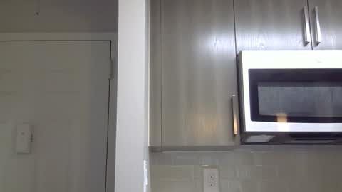 heatwavee online show from 10/31/25, 03:35