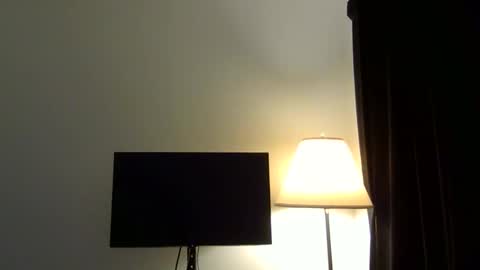 Snapshot of heatwavee chatting on 04/20/26, 04:32 heatwavee online show from 04/20/26, 04:32