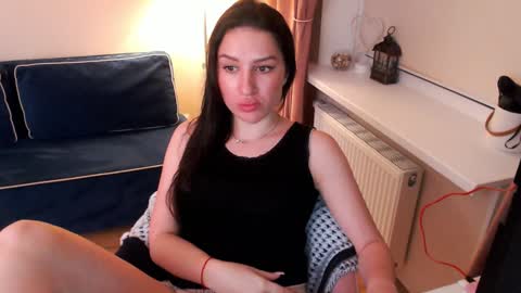 Heaven girl online show from 12/08/24, 07:00