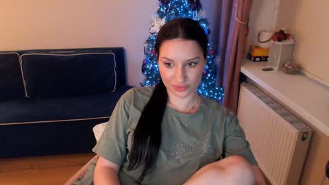 Heaven girl online show from 02/06/25, 10:00
