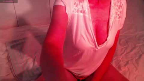 Snapshot of heavenlykiss chatting on 10/11/25, 05:00 Chani online show from 10/11/25, 05:00