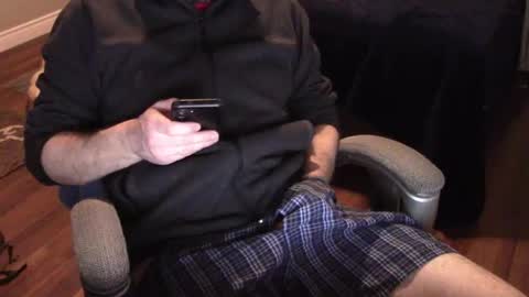 Snapshot of heavilyhung chatting on 02/14/25, 04:26 John online show from 02/14/25, 04:26