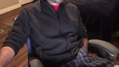 Snapshot of heavilyhung chatting on 09/26/25, 05:33 John online show from 09/26/25, 05:33