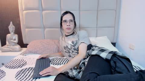 Keira Hecate online show from 12/02/24, 07:16