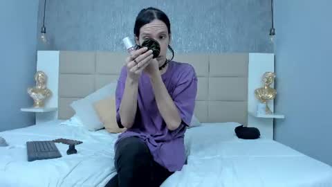 Keira Hecate online show from 06/11/26, 07:12