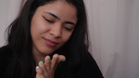 Snapshot of hecate333 chatting on 01/05/25, 11:48 hecate333 online show from 01/05/25, 11:48