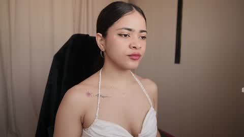 Snapshot of hecate333 chatting on 02/09/25, 08:54 hecate333 online show from 02/09/25, 08:54