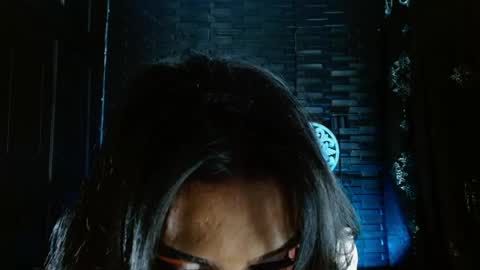 Snapshot of hecate_doll chatting on 06/03/26, 02:33 hecate_doll online show from 06/03/26, 02:33