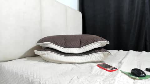  18 online show from 10/17/25, 08:39