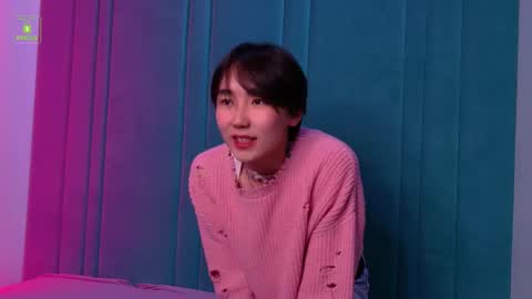 Snapshot of heejinwang chatting on 09/28/25, 08:14 HEEJIN online show from 09/28/25, 08:14