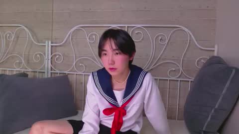 Snapshot of heejinwang chatting on 10/30/25, 08:20 HEEJIN online show from 10/30/25, 08:20