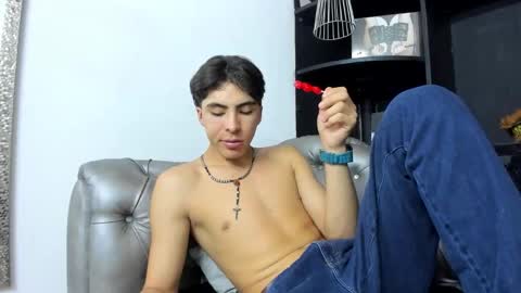 heellboy_ online show from 10/29/25, 08:21