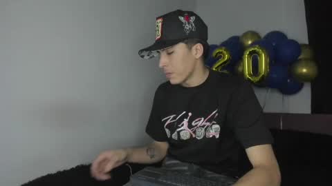 heellboy_ online show from 05/16/26, 05:04