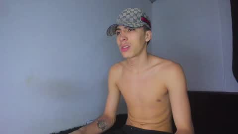 heellboy_ online show from 05/24/26, 03:44