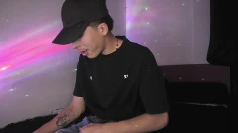 heellboy_ online show from 05/25/26, 04:07