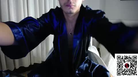 hefestion_ online show from 11/15/25, 02:46