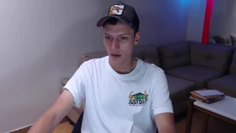 Snapshot of hefesto_69 chatting on 09/16/25, 03:46 hefesto_69 online show from 09/16/25, 03:46