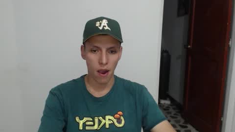 hefesto_69 online show from 11/12/25, 02:56