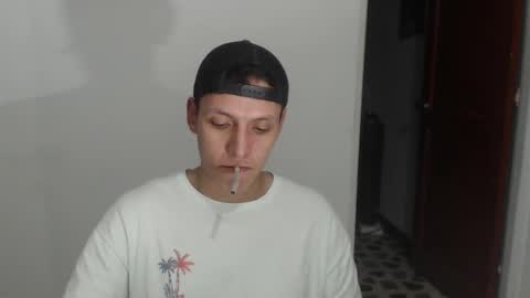 hefesto_69 online show from 12/04/25, 01:15