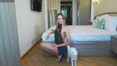 Helen online show from 07/05/26, 04:19
