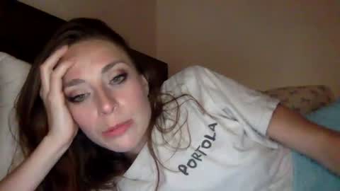 Snapshot of heidi_is_here_72 chatting on 07/11/26, 11:57 heidi_is_here_72 online show from 07/11/26, 11:57