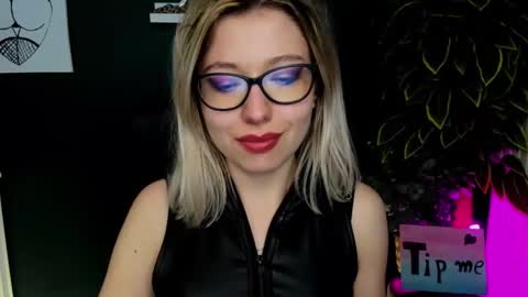 Heidi online show from 02/18/25, 12:28