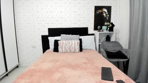 Heidi online show from 11/05/25, 04:45