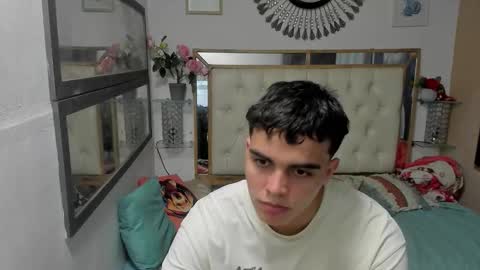 Snapshot of heiker_ chatting on 10/28/25, 02:59 heiker_ online show from 10/28/25, 02:59