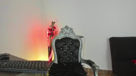 Snapshot of hela_wet chatting on 02/01/25, 01:44 Hela   Independent model online show from 02/01/25, 01:44