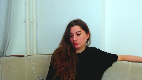 Snapshot of helen_adams_ chatting on 12/27/24, 11:39 helen_adams_ online show from 12/27/24, 11:39