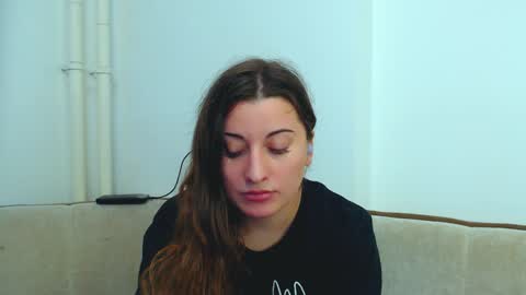Snapshot of helen_adams_ chatting on 01/14/25, 09:45 helen_adams_ online show from 01/14/25, 09:45