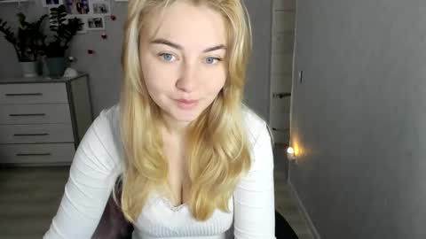 Helen sven online show from 12/21/25, 07:15