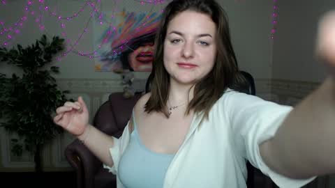 Helen Elliot online show from 12/20/24, 10:49