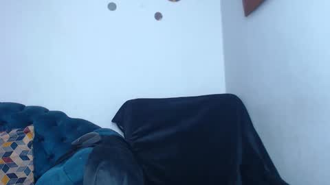 Snapshot of helen_lya chatting on 10/29/25, 03:03 Helen online show from 10/29/25, 03:03