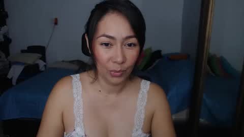 Helen online show from 04/30/26, 10:36