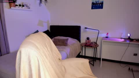 helen_miller online show from 07/31/26, 01:49