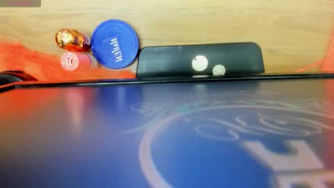 Helen online show from 10/26/25, 06:03