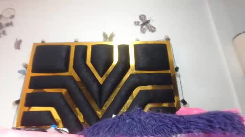 Snapshot of helenahotwet chatting on 10/31/25, 01:45 helenahotwet online show from 10/31/25, 01:45