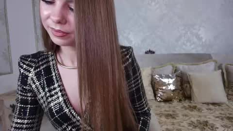 Helen online show from 02/10/25, 12:08