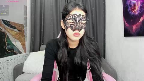 Snapshot of helenblazetrt chatting on 03/10/26, 02:16 Hi I am Helen online show from 03/10/26, 02:16