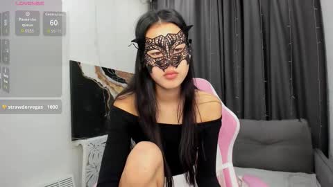 Snapshot of helenblazetrt chatting on 03/21/26, 02:49 Hi I am Helen online show from 03/21/26, 02:49