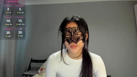 Snapshot of helenblazetrt chatting on 05/29/26, 02:09 Hi I am Helen online show from 05/29/26, 02:09