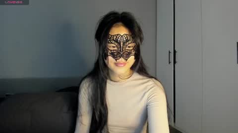 Snapshot of helenblazetrt chatting on 06/13/26, 02:20 Hi I am Helen online show from 06/13/26, 02:20