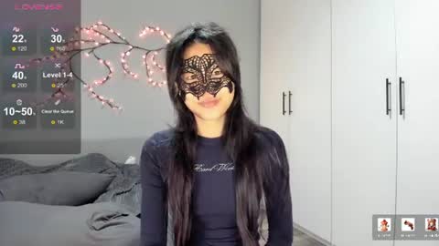 Hi I am Helen online show from 07/09/26, 02:15