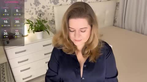 Helena Bonham online show from 11/26/25, 10:00