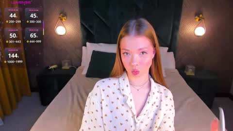 Tessa online show from 01/12/26, 01:11