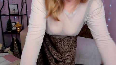 Helen online show from 12/17/24, 05:07