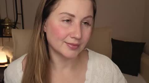 Helen online show from 11/13/25, 01:59