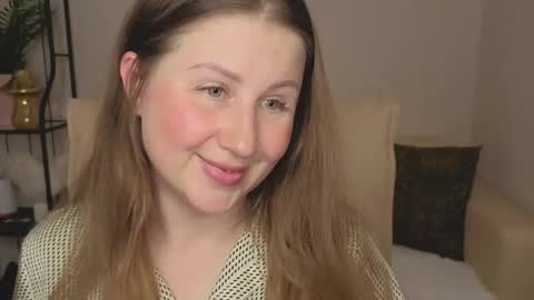 Helen online show from 06/06/26, 01:54